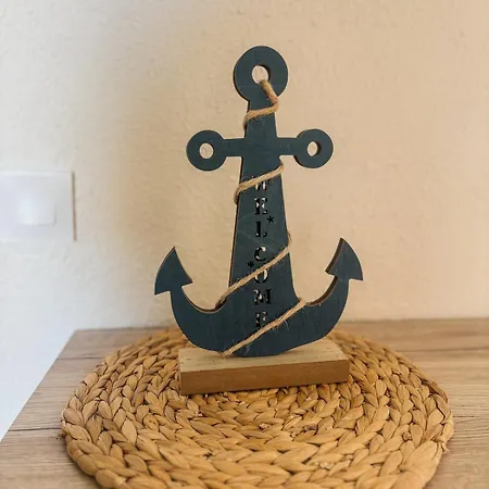 Ferienhaus Maison Tres Paisible , Face A L'etang Avec Terrasse